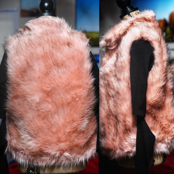 CI Sono Faux Fur collection pink vest size Large - Picture 2 of 6